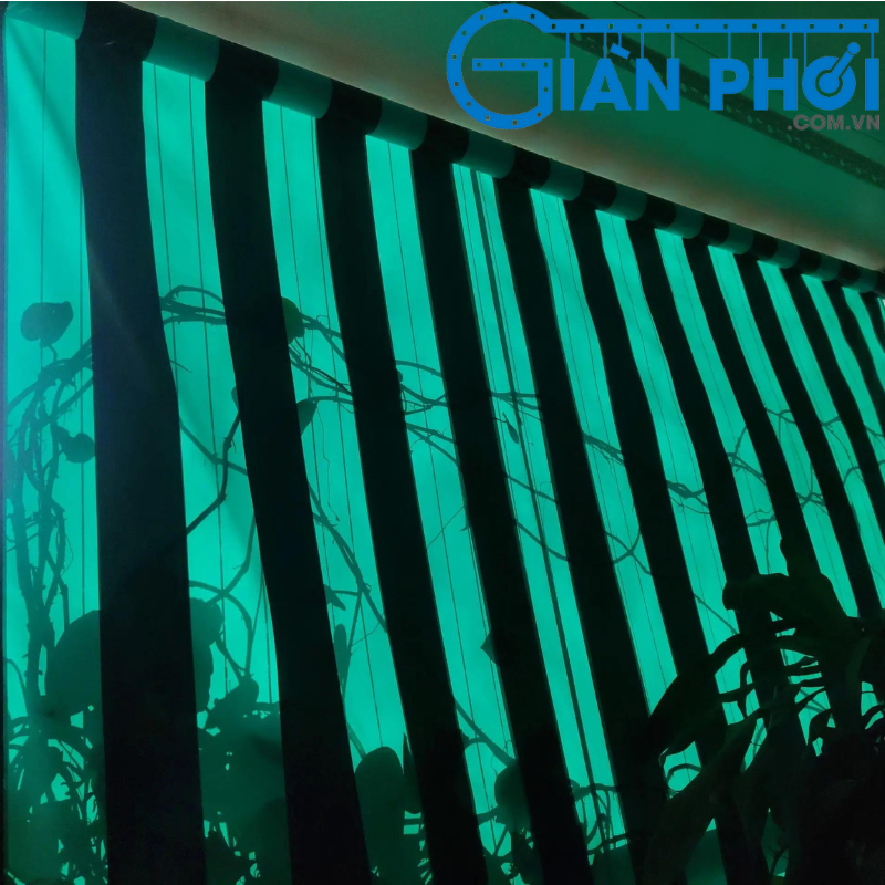 Bạt Che Nắng Dạng Rút Thông Minh Màu Sọc Xanh Trong Suốt